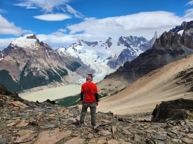 On Loma de las Pizarras, with Laguna Torre and the glacier below